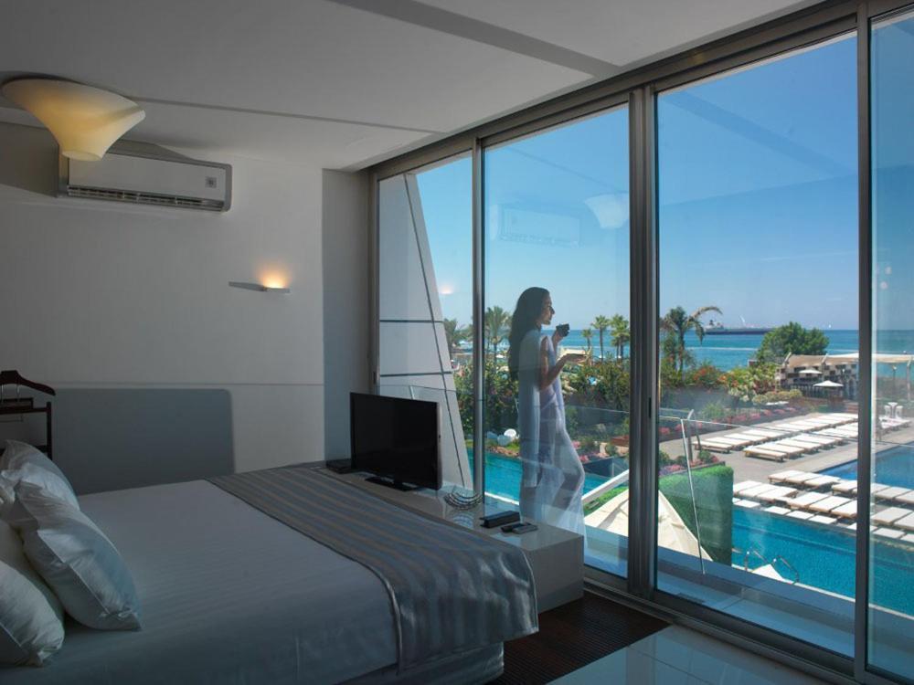 Veer Luxury Boutique Hotel & Beach Club Jounieh Oda fotoğraf